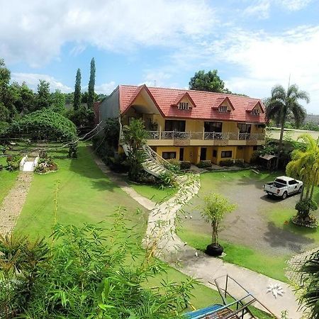 Sunny Point Hotel Davao City Dış mekan fotoğraf