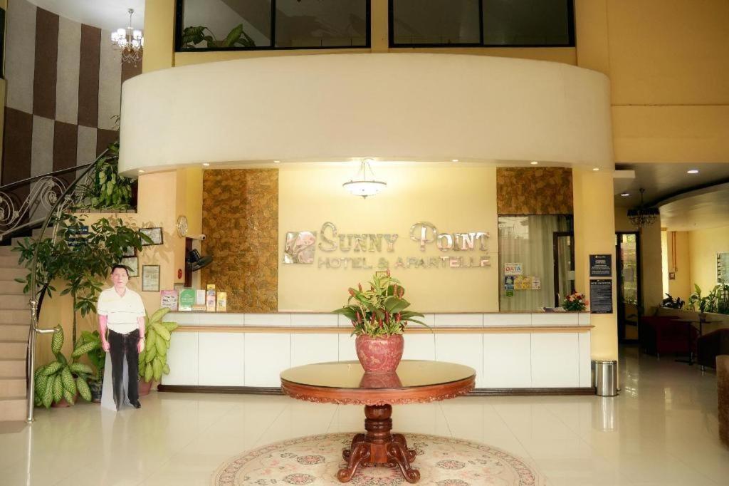 Sunny Point Hotel Davao City Dış mekan fotoğraf